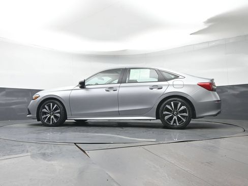 Used 2023 Honda Civic EX image 26