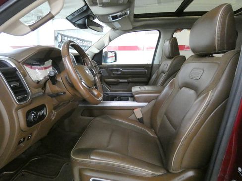 Used 2021 RAM 1500 Limited AWD/4WD image 11