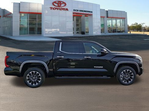 New 2025 Toyota Tundra Limited image 4