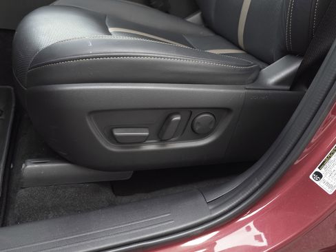 Used 2024 MAZDA CX-90 3.3 Turbo w/ Premium Plus Pkg image 11