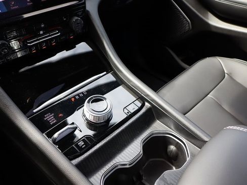 New 2025 Jeep Grand Cherokee Limited 4xe image 19