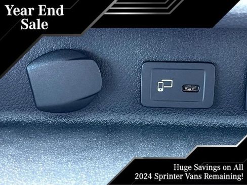 New 2024 Mercedes-Benz Sprinter 2500 image 10