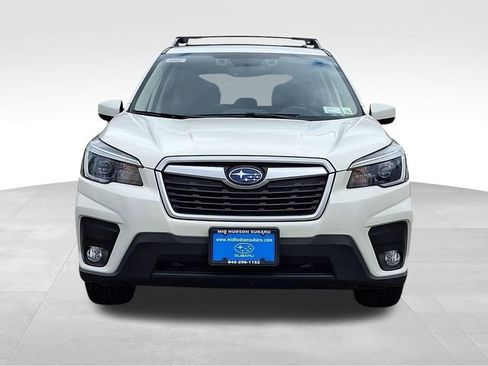 Used 2021 Subaru Forester Premium image 2