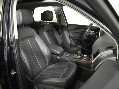 Used 2018 Audi Q5 2.0T Premium Plus w/ Premium Plus Package image 34