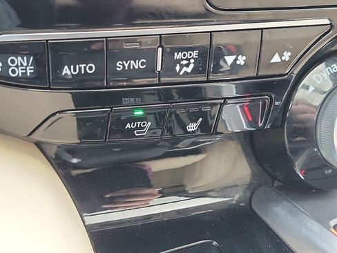 Used 2022 Acura MDX SH-AWD w/ Technology Package image 29