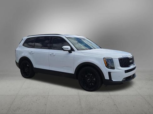 Used 2022 Kia Telluride SX w/ SX Prestige Package AWD/4WD image 8