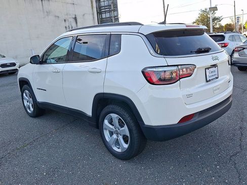 Used 2018 Jeep Compass Latitude w/ Popular Equipment Group image 8