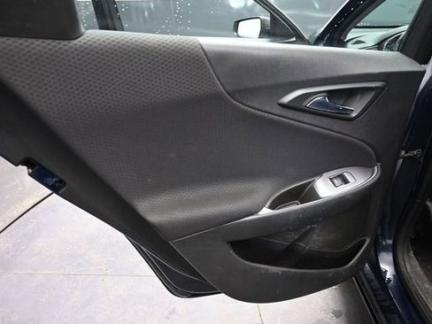 Used 2018 Chevrolet Malibu LS image 33