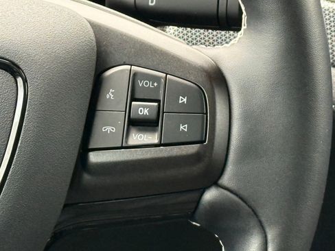 Used 2025 Ford Mustang Mach-E GT AWD/4WD image 32