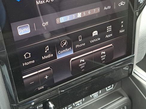New 2026 RAM 1500 Laramie w/ Night Edition AWD/4WD image 10