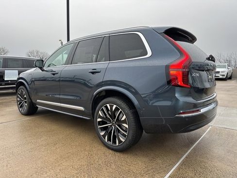 New 2026 Volvo XC90 T8 Plus image 5
