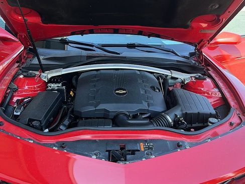 Used 2011 Chevrolet Camaro LT w/ RS Package RWD image 9