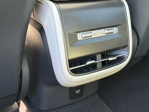 New 2026 Lincoln Nautilus Reserve w/ Jet Appearance Package AWD/4WD image 23