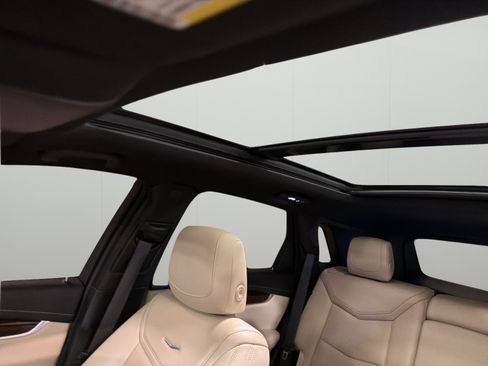 Used 2019 Cadillac XT5 Luxury FWD image 15