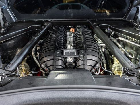 Used 2024 Chevrolet Corvette Z06 RWD image 26