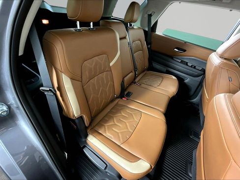 New 2026 Nissan Pathfinder Platinum AWD/4WD image 36