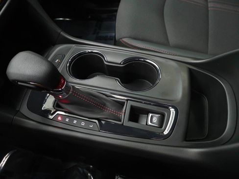 Used 2023 Chevrolet Equinox RS FWD image 26