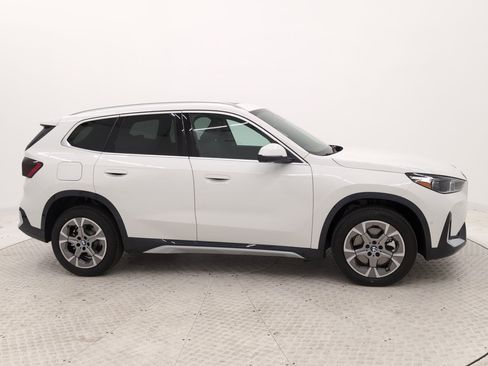 Used 2025 BMW X1 xDrive28i w/ Premium Package AWD/4WD image 8