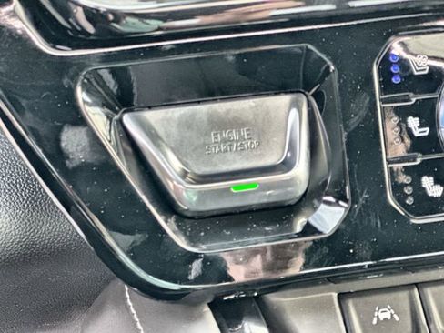 New 2026 GMC Sierra 1500 AT4X image 17