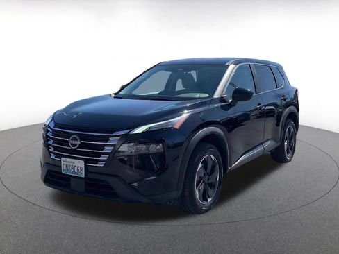 Used 2025 Nissan Rogue SV AWD/4WD image 11