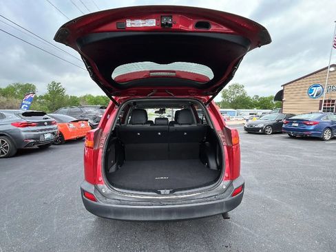Used 2014 Toyota RAV4 Limited w/ Technology Package AWD/4WD image 29
