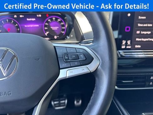 Certified 2024 Volkswagen Atlas Cross Sport SEL R-Line AWD/4WD image 20
