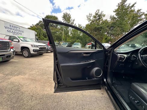 Used 2015 Lexus NX 200t Base AWD 4dr Crossover w/ Premium Package image 15