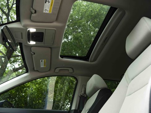 Used 2024 Honda CR-V EX image 33