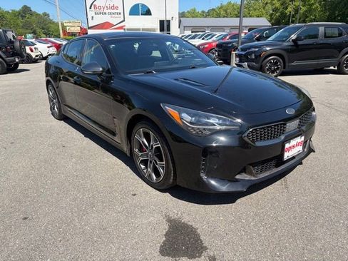 Used 2018 Kia Stinger GT2 AWD/4WD image 24