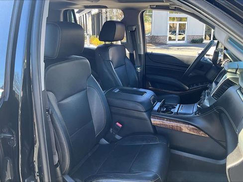 Used 2015 Chevrolet Tahoe LTZ image 9