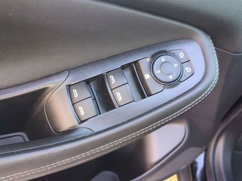 Used 2025 Buick Encore GX Preferred image 21