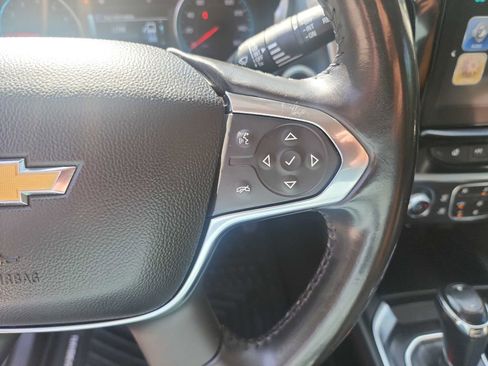 Used 2019 Chevrolet Traverse LT image 20