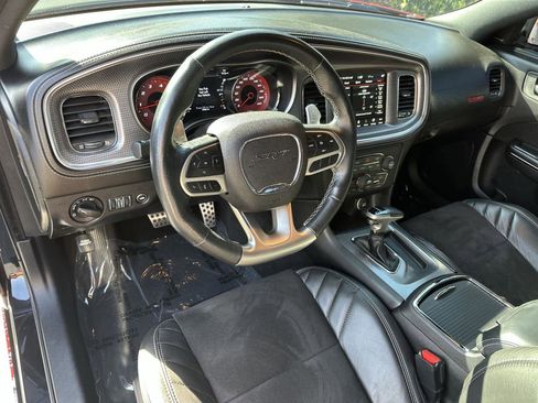 Used 2023 Dodge Charger SRT Hellcat image 2
