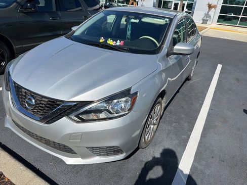 Used 2017 Nissan Sentra S image 1