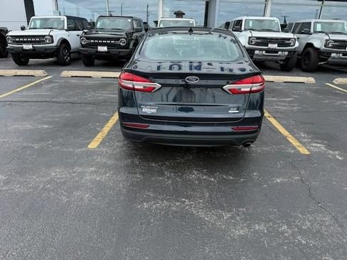 Used 2020 Ford Fusion SE FWD image 5