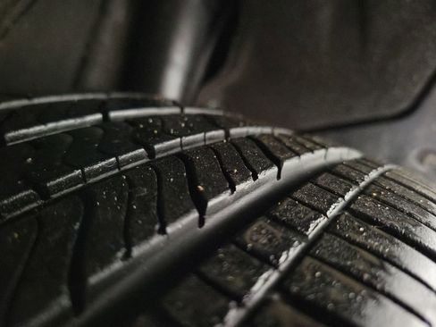 Used 2017 Toyota Sienna XLE Premium image 11