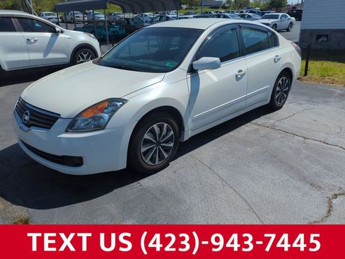 Used 2008 Nissan Altima 2.5 S w/ Convenience Pkg image 1