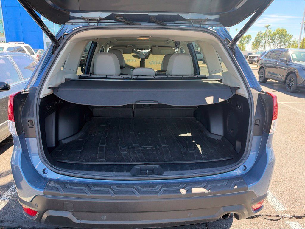 Used 2019 Subaru Forester Limited AWD/4WD image 14