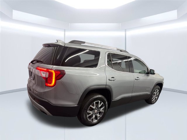 Used 2023 GMC Acadia SLT AWD/4WD image 5