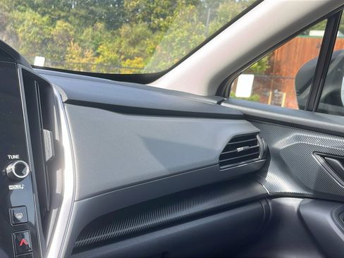 Certified 2024 Subaru Crosstrek 2.0i Premium image 22