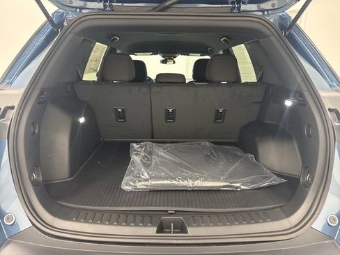 New 2026 Chevrolet Equinox LT w/ LPO, Floor Liner Package image 26