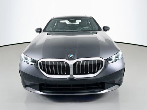 Used 2025 BMW 530i 530i image 2