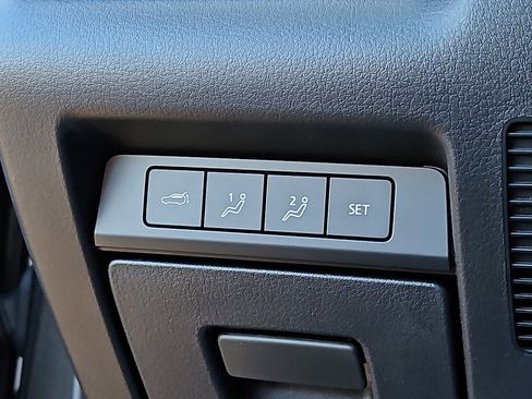 Used 2022 MAZDA CX-30 AWD 2.5 S w/ Premium Package image 26