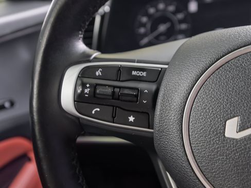 Used 2023 Kia Sportage SX FWD image 7
