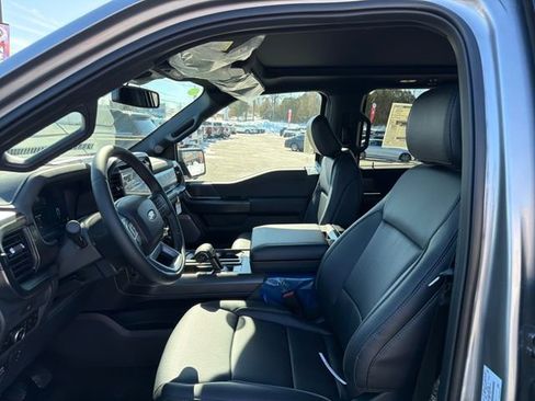 New 2026 Ford F150 Lariat w/ Equipment Group 501A Mid image 9