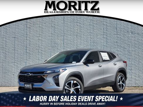 New 2026 Chevrolet Trax RS w/ Driver Confidence Package FWD image 1