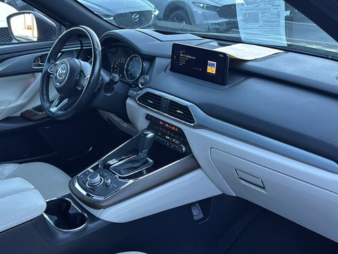 Used 2023 MAZDA CX-9 Signature image 40