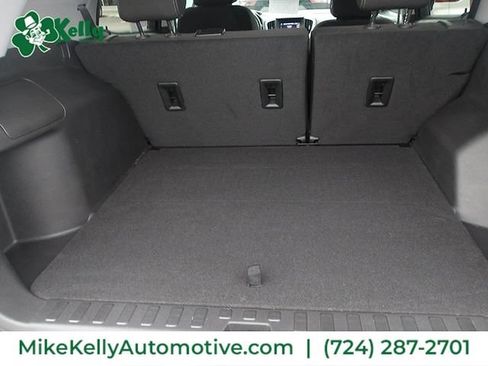 Used 2023 GMC Terrain SLE w/ Driver Convenience Package AWD/4WD image 14