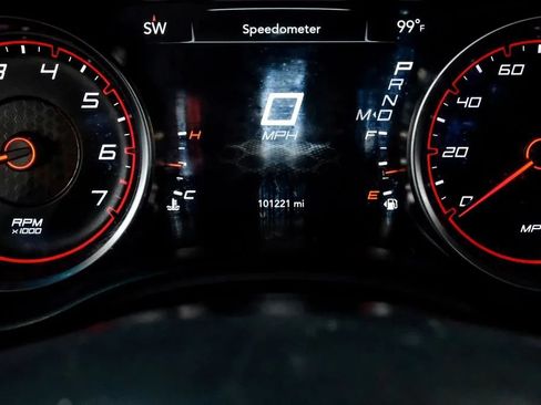 Used 2022 Dodge Charger SXT w/ Leather Interior Group RWD image 23