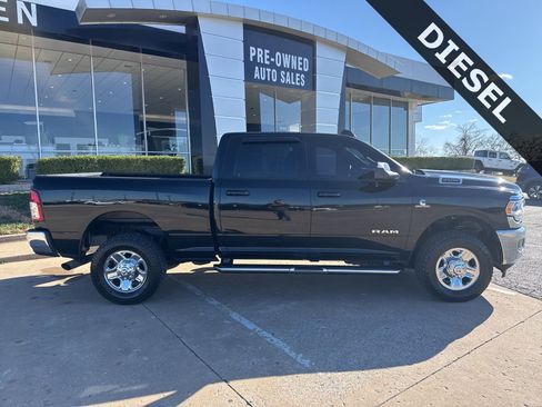 Used 2022 RAM 2500 Big Horn image 2